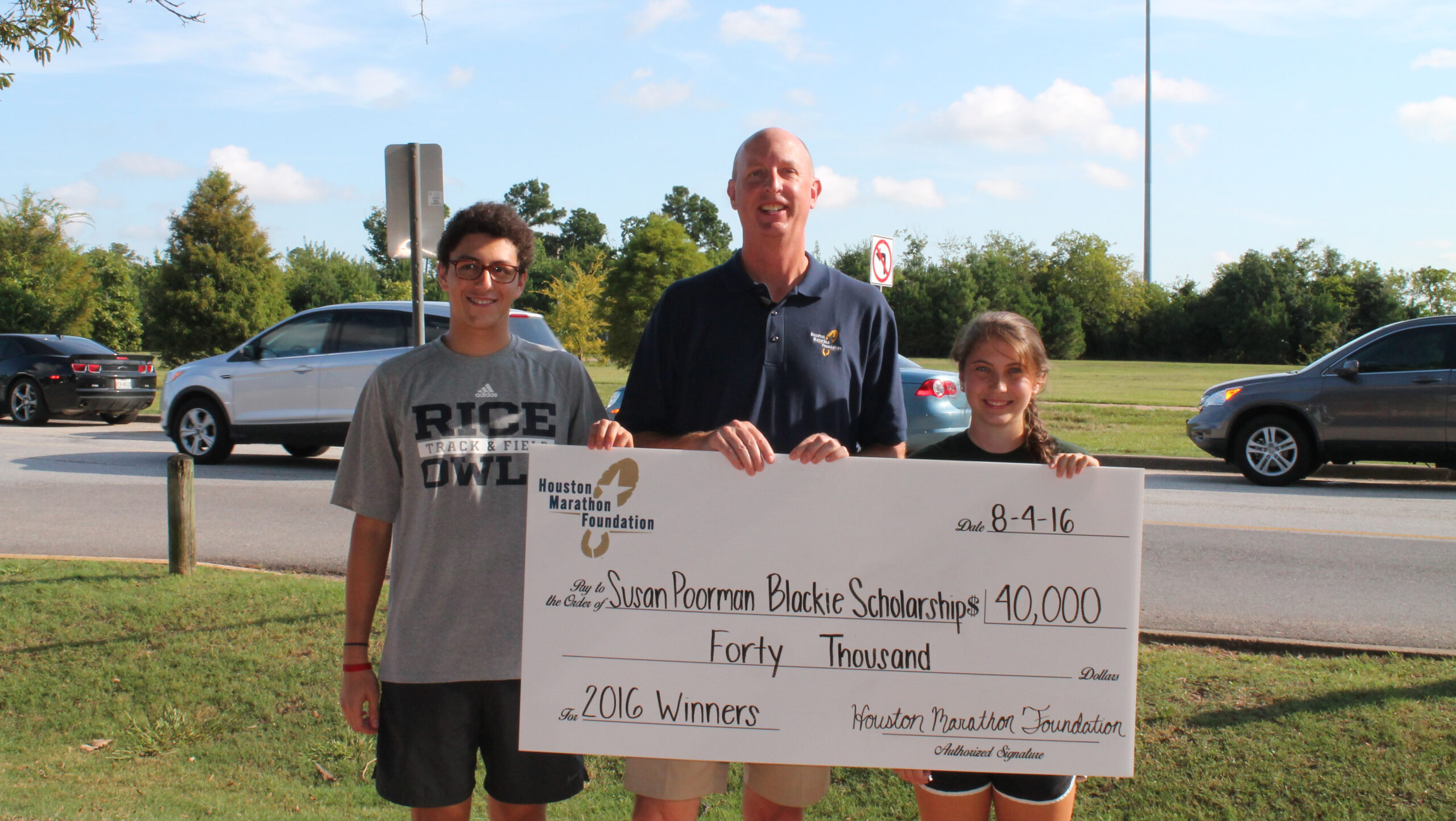 Houston Marathon Foundation Announces the Susan Poorman Blackie Scholarship Winners